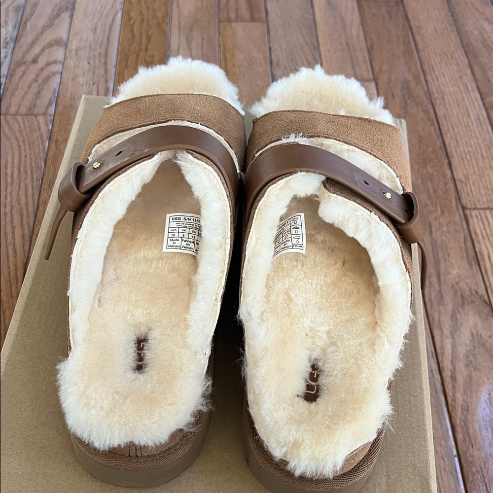 UGG women’s Greenport Strap Suede Slide Sandals - Picture 5 of 16